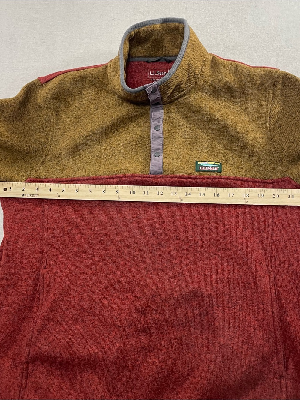 LL Bean Slightly Fitted 1/4 Snap Pullover Large Reg Mock Neck Sweater 501546 - Picture 7 of 9